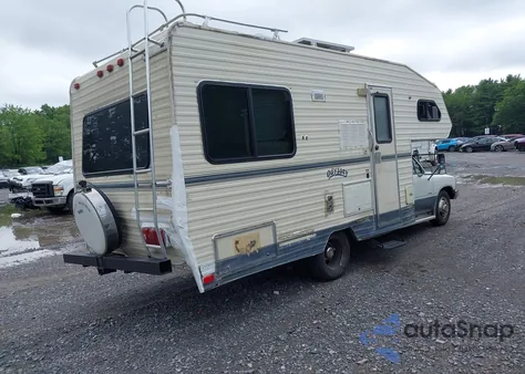 1991 Toyota Pickup Cab Chassis Super Long Wb z USA, uszkodzony, nr VIN JT5VN94T0M0021416